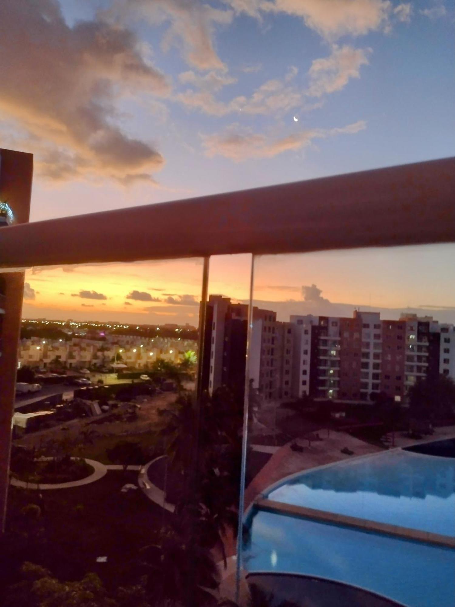 Love Dream Vacation Cancún Exterior foto